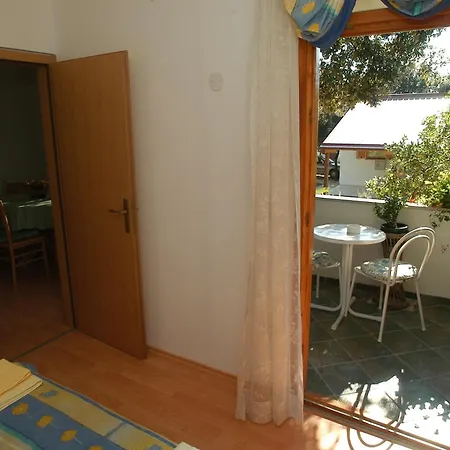Appartamento With Wifi Petrcane, Zadar - 6334